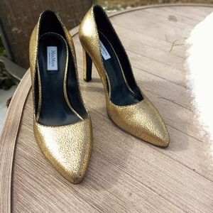 MaxMara gold heels, never worn, size 6